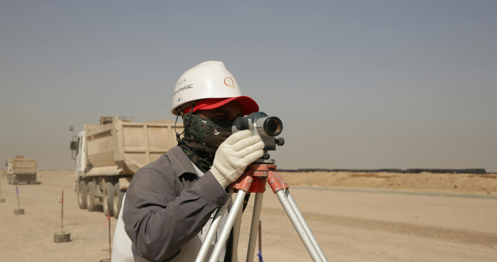 Everything You Need to Know About Drone Surveying: Applications, Techniques, and Accuracy 2 Drone Surveying